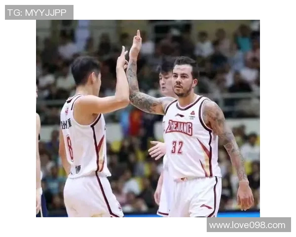 德甲得分王正式加盟浙江队丁伟三外援组合能否重返四强之路