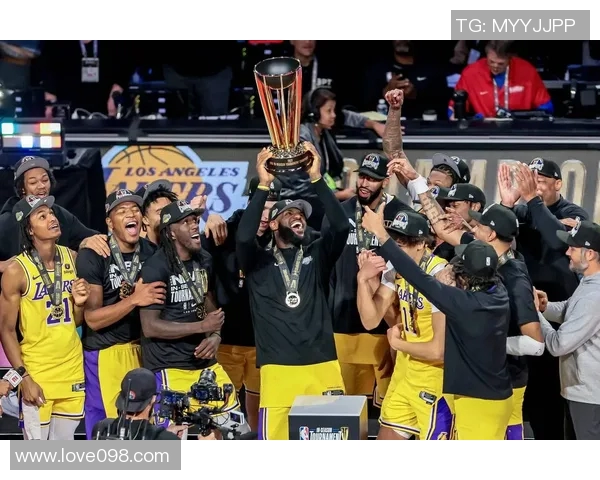 詹姆斯未来去向赔率揭晓骑士独行侠勇士成热门球队